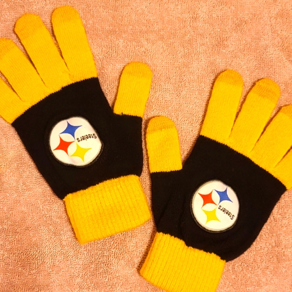 COPY - Women's Steeler's gloves 💛🖤